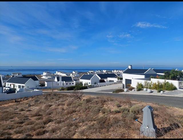 LAND FOR SALE IN DA GAMA BAY